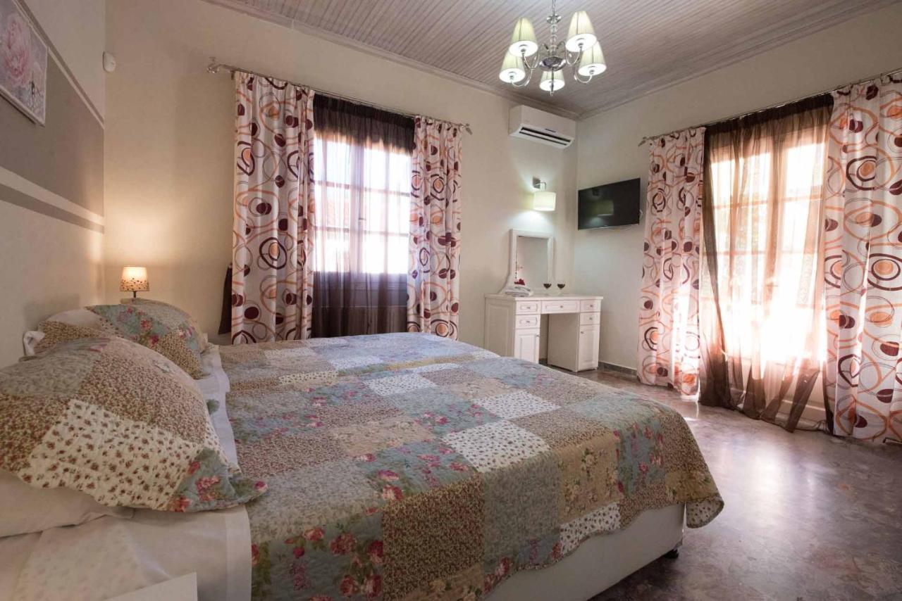 Villa Zapphira Peritheia Corfu Bagian luar foto