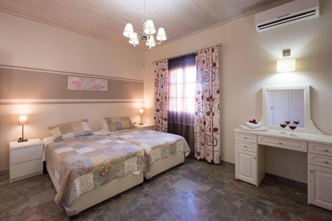 Villa Zapphira Peritheia Corfu Bagian luar foto
