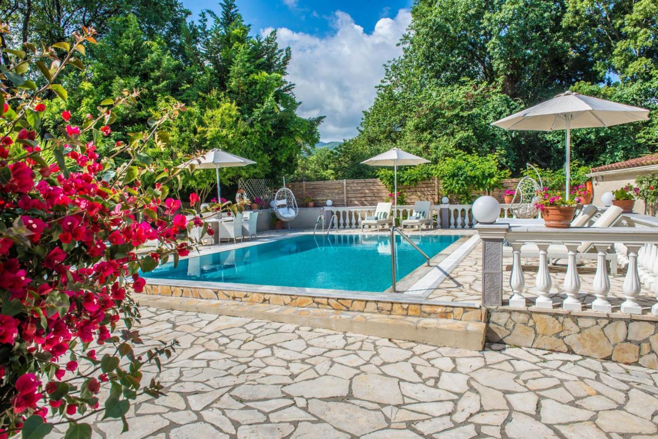Villa Zapphira Peritheia Corfu Bagian luar foto