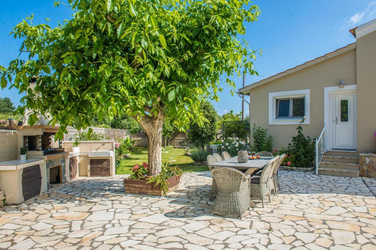 Villa Zapphira Peritheia Corfu Bagian luar foto